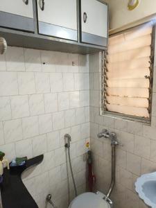 Bathroom Image of 2000 Sq.ft 4 BHK Apartment / Flat for sale in Siddharth Estates, Kalyani Nagar Pune for Rs. 39000000
