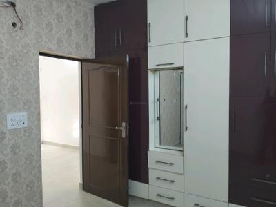 Bedroom Image of 1250 Sq.ft 3 BHK Apartment / Flat for sale in Vikaspuri New Delhi for Rs. 16200000