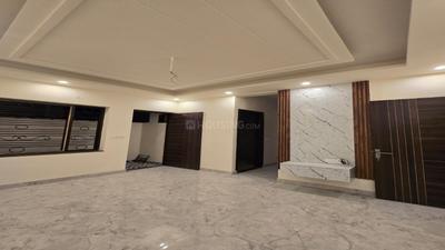 Hall Image of 7000 Sq.ft 6 BHK Independent House for sale in Sigma 1 Greater Noida for Rs. 58500000