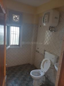 Bathroom Image of 450 Sq.ft 1 RK Independent House for rent in Boileauganj Shimla for Rs. 12000
