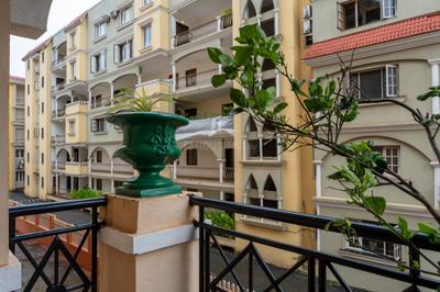 Balcony Image of 800 Sq.ft 2 BHK Apartment / Flat for rent in Panjim Goa for Rs. 100000