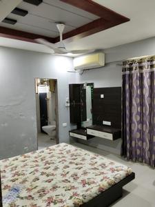 Bedroom Image of 1800 Sq.ft 3 BHK Apartment / Flat for rent in Science City Ahmedabad for Rs. 48000
