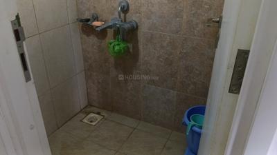 Bathroom Image of 550 Sq.ft 1 BHK Apartment / Flat for rent in Godrej Hillside 2, Mahalunge Pune for Rs. 22000