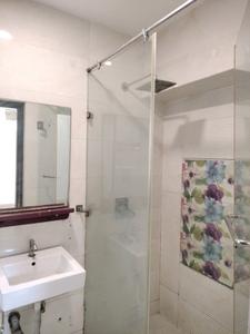 Common Bathroom Image of 2200 Sq.ft 4 BHK Apartment / Flat for sale in Beverly Park Apartments, Sector 22 Dwarka New Delhi for Rs. 59000000