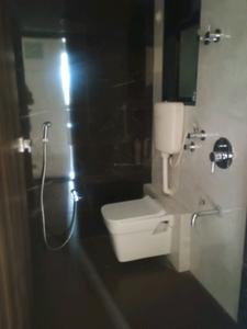 Common Bathroom Image of 700 Sq.ft 1 BHK Apartment / Flat for sale in Metro Pride, Thakurli Thane for Rs. 4900000