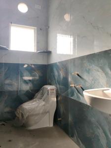 Common Bathroom Image of 962 Sq.ft 2 BHK Apartment / Flat for sale in Kovilambakkam Chennai for Rs. 5961000