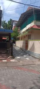 Image of 1055 Sq.ft 4 BHK Independent House for sale in Maradu, Kochi for Rs. 5000000