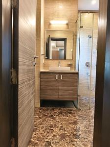 Common Bathroom Image of 450 Sq.ft 1 BHK Builder Floor for rent in Sector 43 Gurgaon for Rs. 45000