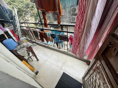 Balcony Image of 900 Sq.ft 2 BHK Builder Floor for sale in Lajpat Nagar New Delhi for Rs. 17000000