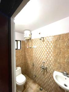 Bathroom Image of 1015 Sq.ft 3 BHK Apartment / Flat for sale in Shahjahanabad Bhopal for Rs. 3900000