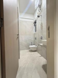 Image of 575 Sq.ft 1 BHK Apartment / Flat for sale in New Bharti Tower, Mira Road East, Mira Bhayandar for Rs. 7300000
