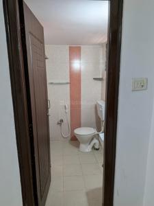 Bathroom Image of 1300 Sq.ft 2 BHK Independent House for rent in Bolarum Secunderabad for Rs. 15000