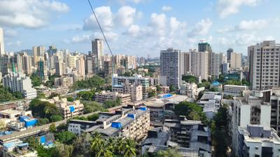 Image of 1215 Sq.ft 3 BHK Apartment / Flat for sale in Express Tower, Borivali West, Mumbai for Rs. 32000000