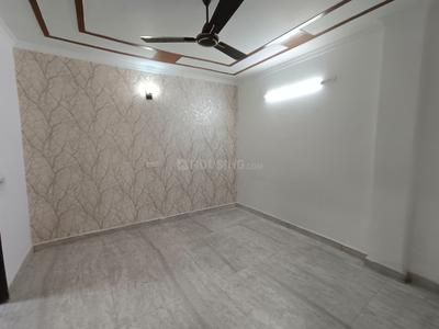 Bedroom Image of 800 Sq.ft 3 BHK Builder Floor for sale in Govindpuri New Delhi for Rs. 5800000