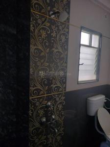 Bathroom Image of 750 Sq.ft 2 BHK Independent House for rent in Independent House, Uruli Devachi Pune for Rs. 9000