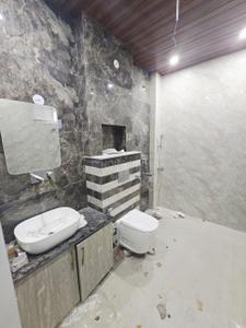 Bathroom Image of 3200 Sq.ft 4.5 BHK Independent House for sale in Adarsh Adarsh Panache Heights, Kulhan Dehradun for Rs. 35000000