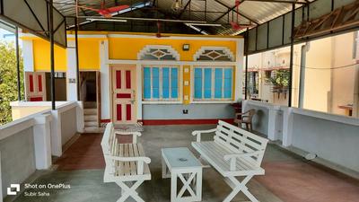 Balcony Image of 400 Sq.ft 1 BHK Builder Floor for rent in Naktala Kolkata for Rs. 10000