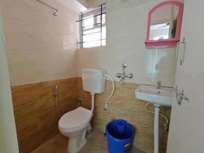 Bathroom Image of 950 Sq.ft 2 BHK Builder Floor for rent in Choodasandra Bengaluru for Rs. 26000