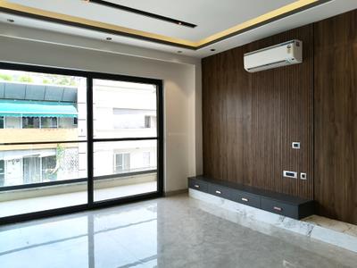 Living Room Image of 750 Sq.ft 2.5 BHK Apartment / Flat for sale in Signature Global Proxima, Sector 89 Gurgaon for Rs. 8500000