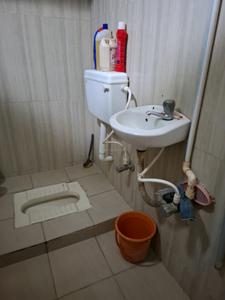 Common Bathroom Image of 1083 Sq.ft 2 BHK Apartment / Flat for sale in Panvel Navi Mumbai for Rs. 5500000