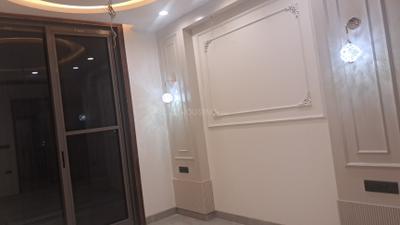 Bedroom Image of 3150 Sq.ft 4 BHK Builder Floor for sale in Puri Luxuria Floors, Sector 89 Faridabad for Rs. 34000000