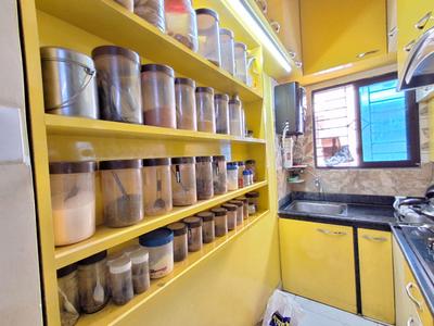 Kitchen Image of 980 Sq.ft 3 BHK Apartment / Flat for sale in Keshtopur Kolkata for Rs. 4750000