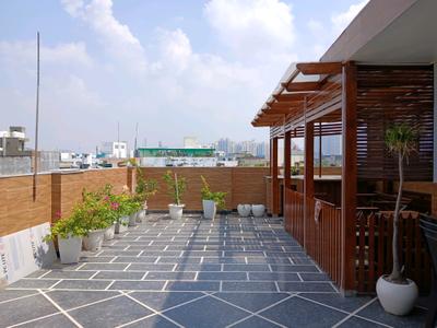 Terrace Image of 300 Sq.ft 1 RK Builder Floor for rent in Kirti Nagar New Delhi for Rs. 17500