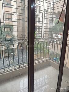 Balcony Image of 750 Sq.ft 2 BHK Apartment / Flat for rent in Purti Aqua 2, Rajarhat Kolkata for Rs. 25000