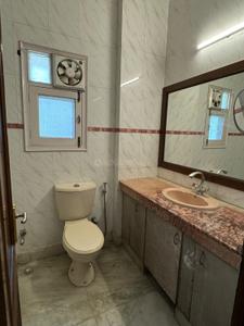 Bathroom Image of 2700 Sq.ft 4 BHK Builder Floor for sale in New Friends Colony New Delhi for Rs. 55000000