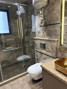 Bathroom Image of 2259 Sq.ft 3 BHK Builder Floor for sale in DLF Phase 2, DLF Phase 2 Gurgaon for Rs. 37000000