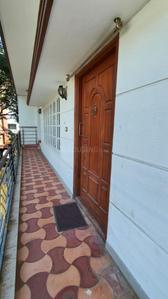 Balcony Image of 1400 Sq.ft 2 BHK Builder Floor for rent in Domlur Layout Bengaluru for Rs. 41000