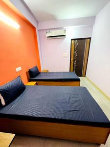 Bedroom Image of Shri ganesh pg in Dadar West, Mumbai