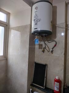 Bathroom Image of 1200 Sq.ft 2 BHK Builder Floor for rent in UCHDPL Wave Executive Floors G, Wave City Ghaziabad for Rs. 20000
