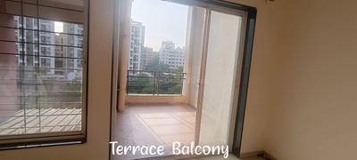 Balcony Image of 950 Sq.ft 2 BHK Apartment / Flat for rent in Dhankawade Mystique Wonders, Narhe Pune for Rs. 20000