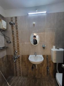Bathroom Image of 1050 Sq.ft 2 BHK Apartment / Flat for sale in Chembur Mumbai for Rs. 17500000