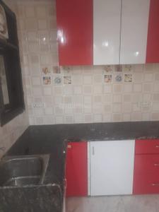 Kitchen Image of 450 Sq.ft 1 BHK Builder Floor for rent in Preet Vihar New Delhi for Rs. 12000