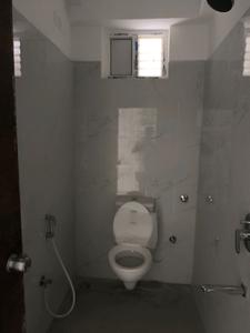 Common Bathroom Image of 1263 Sq.ft 2 BHK Apartment / Flat for sale in Thimu Blue Bell Block E, Bahadurpally Hyderabad for Rs. 5945000