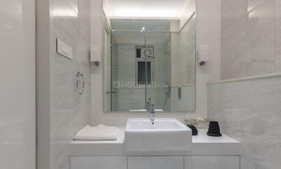 Bathroom Image of 1024 Sq.ft 2 BHK Apartment / Flat for sale in Raheja Exotica Sorento, Madh Mumbai for Rs. 26000000