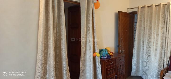 Mayur Vihar Phase 1 Bedroom 1