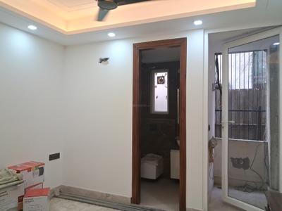 Bedroom Image of 1350 Sq.ft 3 BHK Builder Floor for sale in Paschim Vihar New Delhi for Rs. 26500000