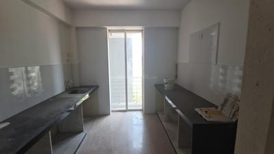 Kitchen Image of 1500 Sq.ft 3 BHK Apartment / Flat for rent in Ekta Tripolis, Goregaon West Mumbai for Rs. 105000