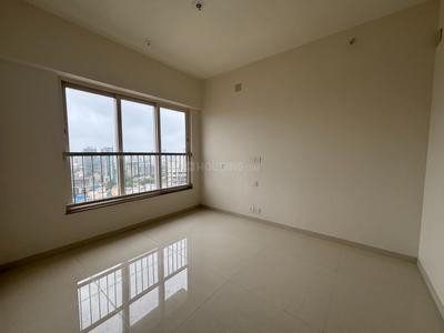 Bedroom Image of 650 Sq.ft 2 BHK Apartment / Flat for sale in Kalpataru Vivant, Jogeshwari East Mumbai for Rs. 24900000