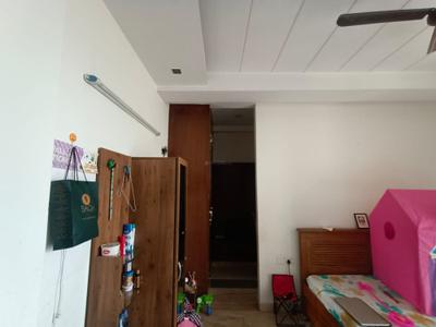 Bedroom Image of 2430 Sq.ft 3 BHK Builder Floor for sale in Palam Vihar Gurgaon for Rs. 25000000