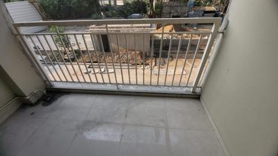 Balcony Image of 1500 Sq.ft 2 BHK Apartment / Flat for rent in Subhanpura Vadodara for Rs. 16000