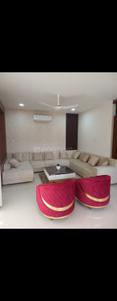 Bedroom Image of 3500 Sq.ft 3.5 BHK Villa for rent in Nipania Indore for Rs. 80000