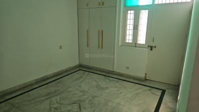 Bedroom Image of 1850 Sq.ft 3 BHK Builder Floor for rent in Sector 48 Noida for Rs. 30000