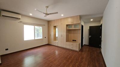 Bedroom Image of 2511 Sq.ft 3 BHK Apartment / Flat for sale in Richmond Town Bengaluru for Rs. 47500000