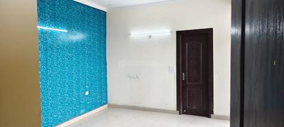 Bedroom Image of 1300 Sq.ft 3 BHK Apartment / Flat for sale in Amrapali Zodiac, Sector 120 Noida for Rs. 11400000