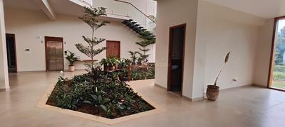 5 BHK Villa