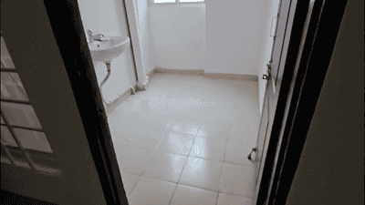 Image of 2500 Sq.ft 2 BHK Apartment / Flat for rent in Siddhi Saffron City, Kolar Road, Bhopal for Rs. 15000